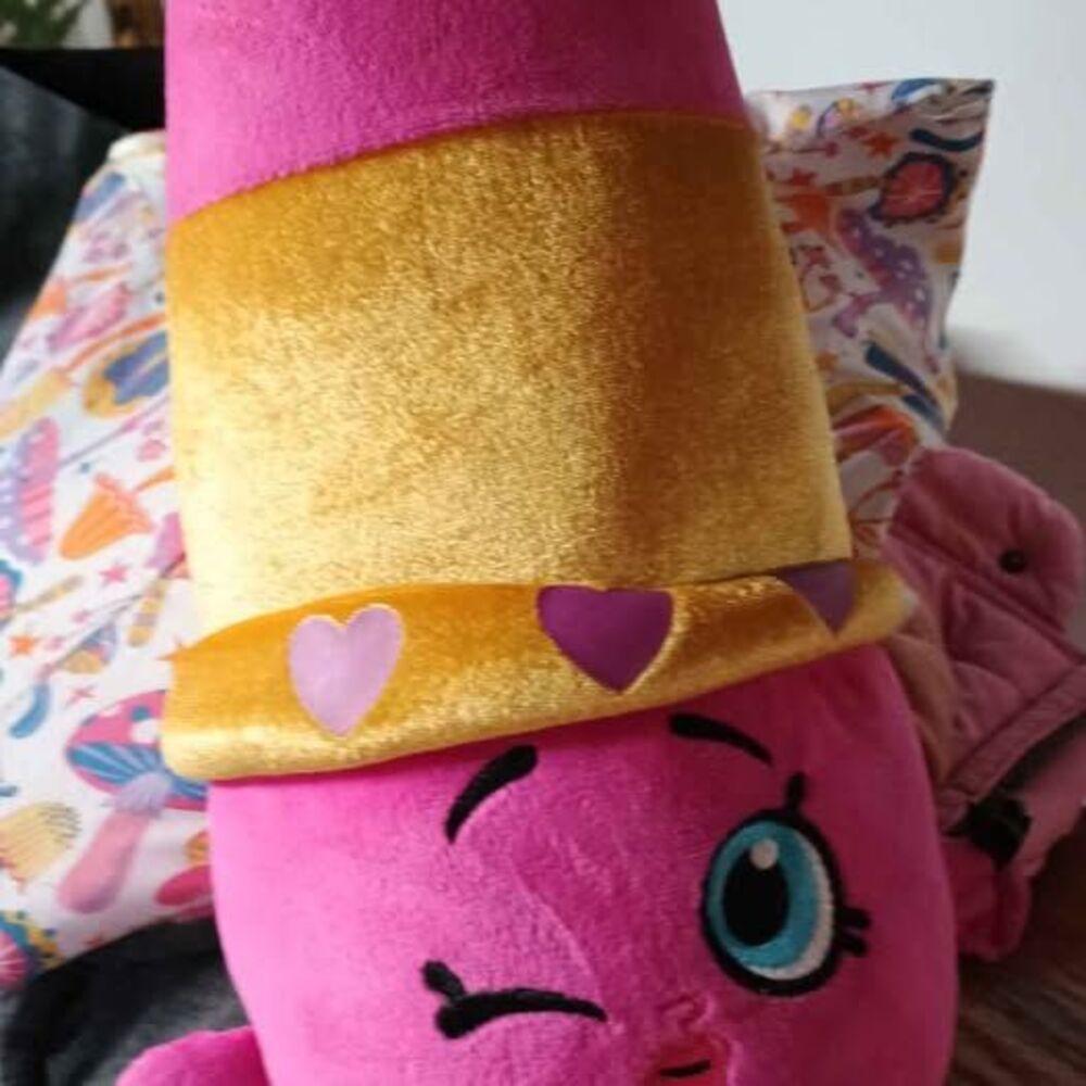 Shopkins Lippy Lips Plush